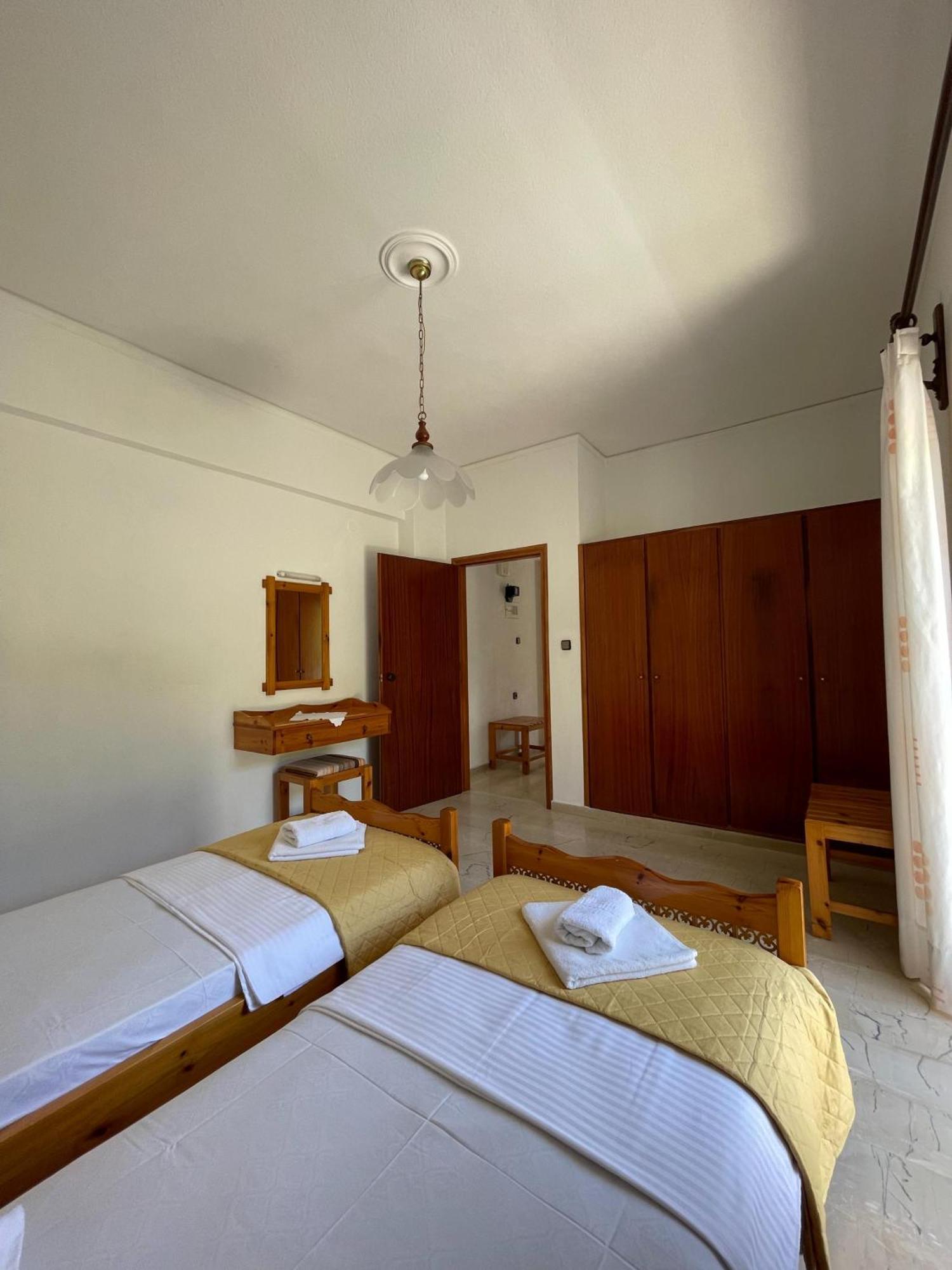 Aeolos Apartments Колимварион Экстерьер фото